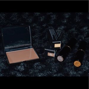 Anastasia Beverly Hills Bundle(Foundation/Bronzer)